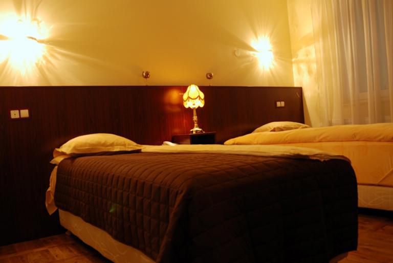 Hotel Octagon Σαράγεβο Εξωτερικό φωτογραφία